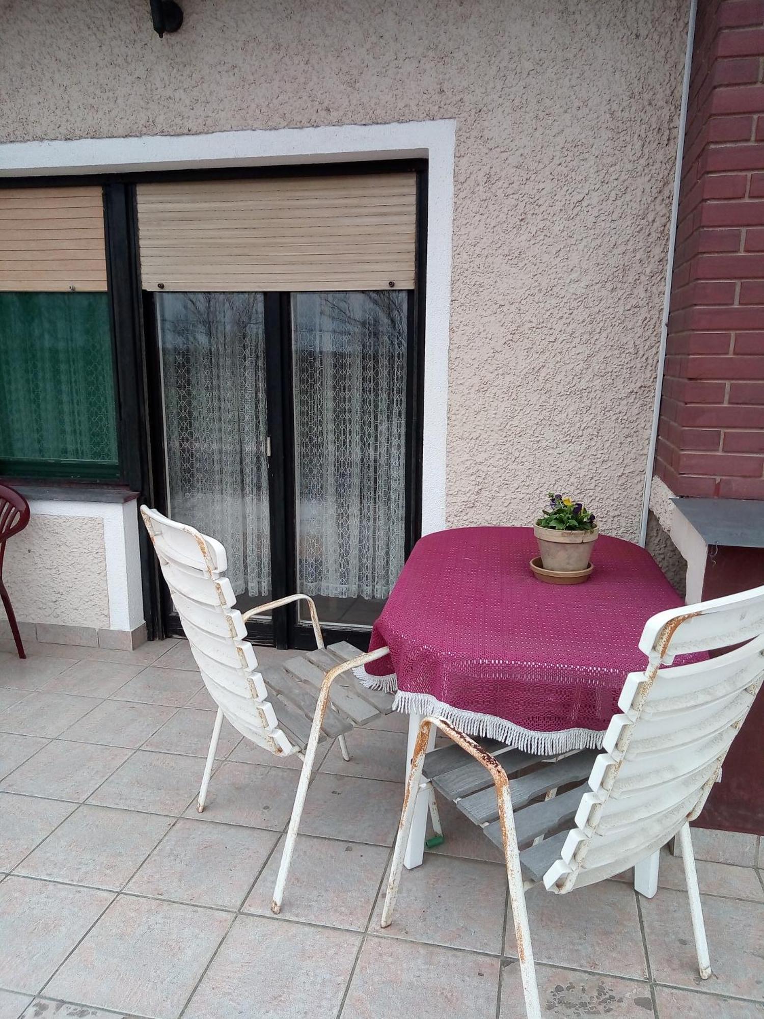 2 Haloszobas Apartman Kanjiza Exterior photo